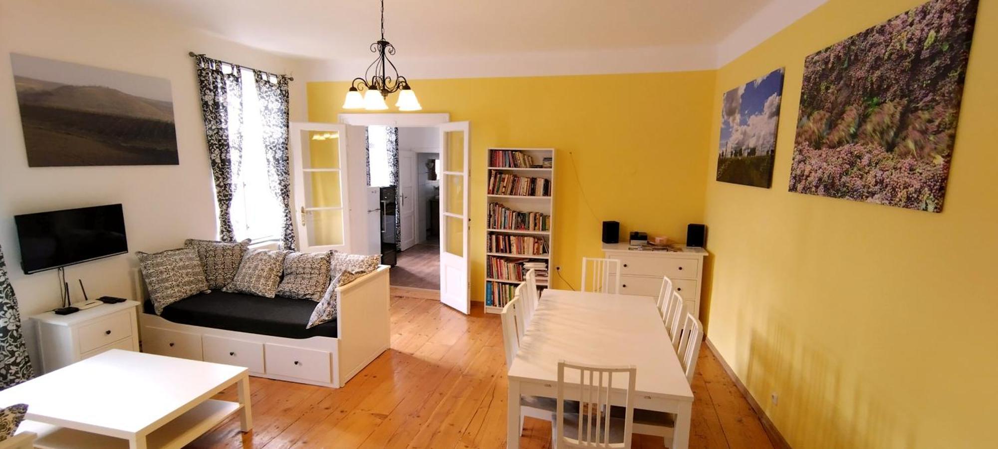 Vinarske Apartmany Зноймо Экстерьер фото