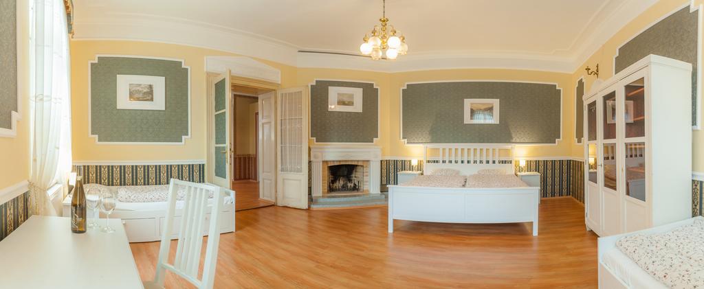 Vinarske Apartmany Зноймо Экстерьер фото
