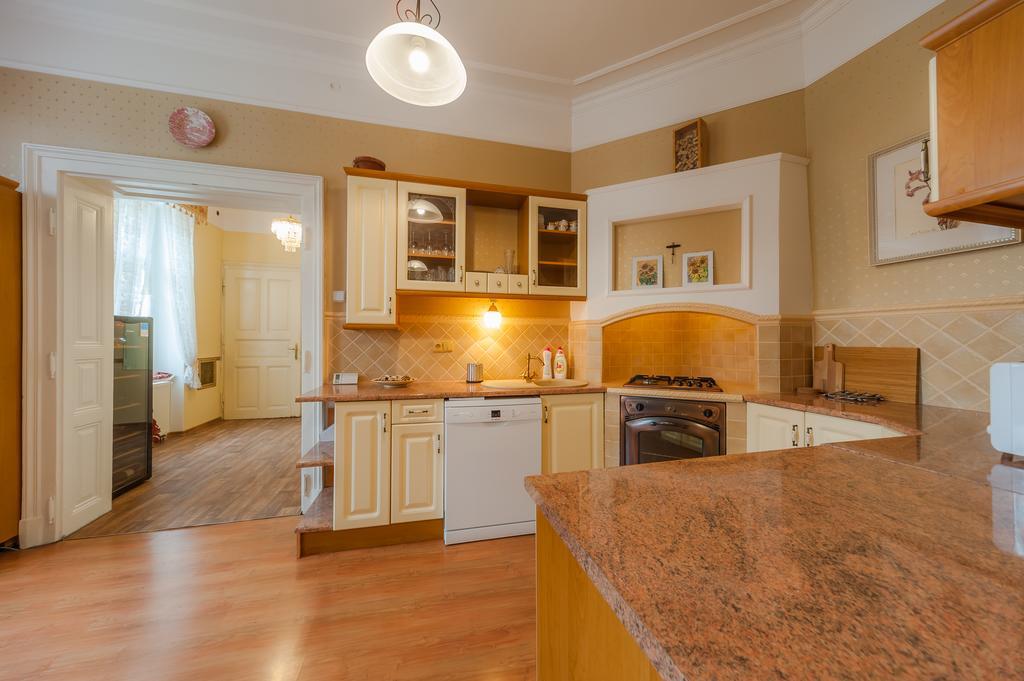 Vinarske Apartmany Зноймо Экстерьер фото