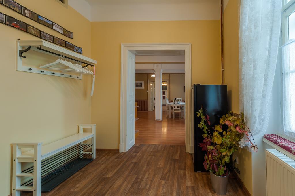 Vinarske Apartmany Зноймо Экстерьер фото