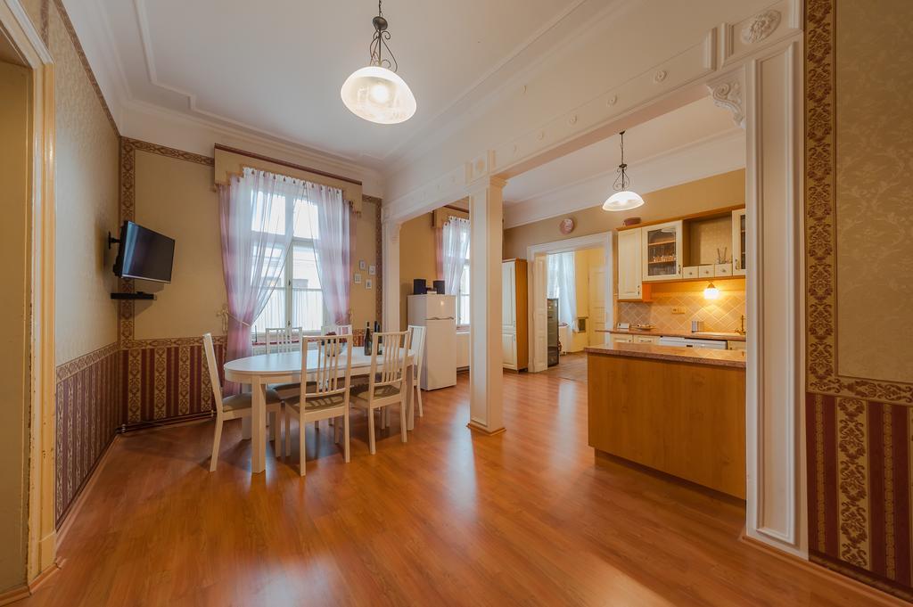Vinarske Apartmany Зноймо Экстерьер фото